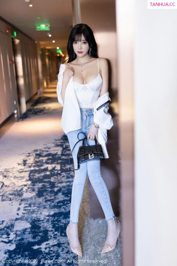 杨晨晨 sugar小甜心CC [XiuRen]高清写真图 2022.09.20 No.5614 杨晨晨Yome第26张图片